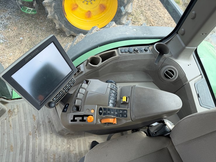 2023-john-deere-8r-310-image-61
