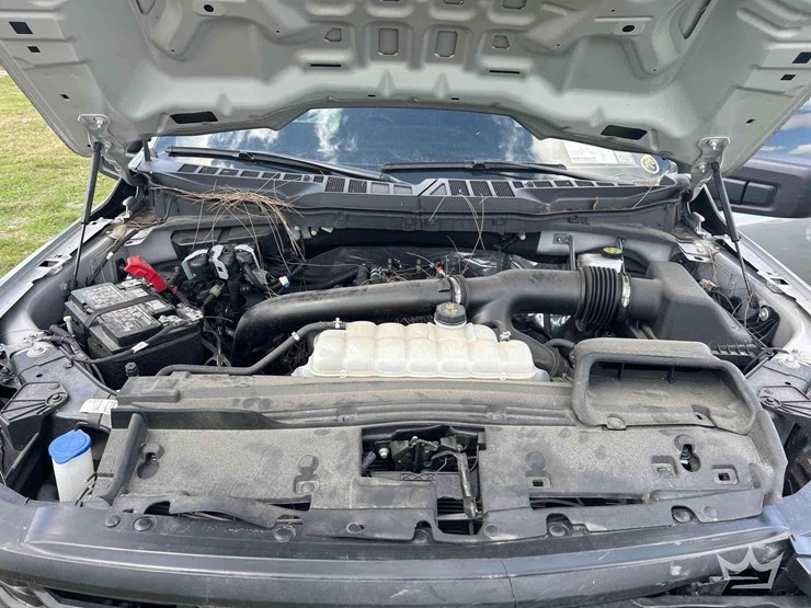 2024-ford-f150-image-8