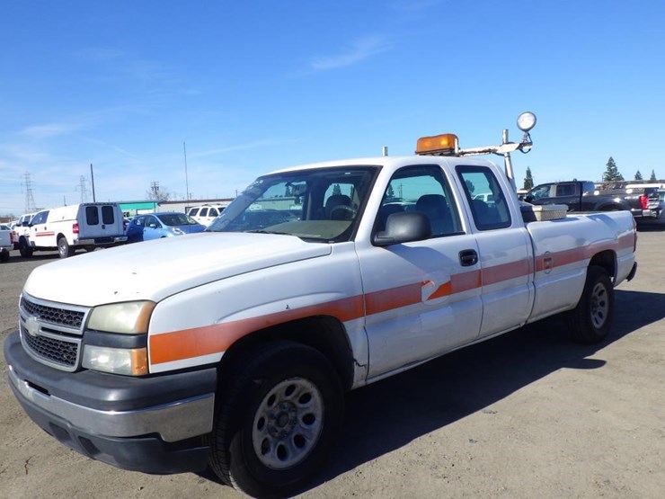 2007-chevrolet-1500-image-1