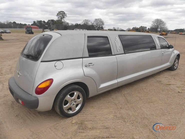 2001-chrysler-pt-cruiser-image-2