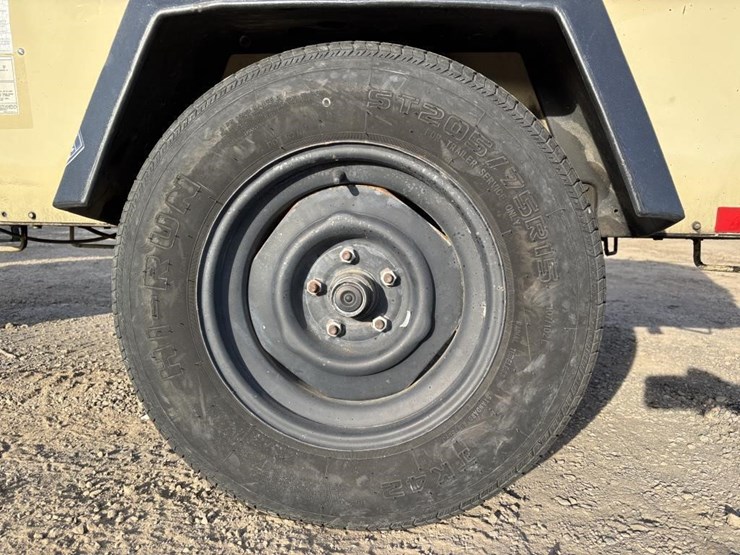 2008-ingersoll-rand-p185-image-14