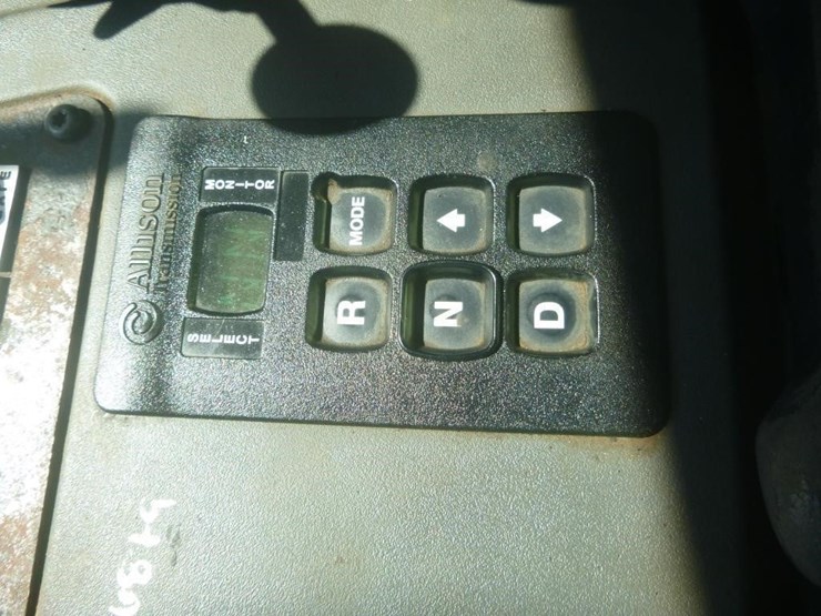 2014-mack-mru600-image-15