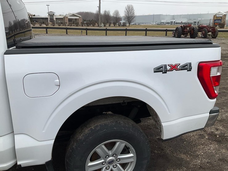 2021-ford-f150-xl-image-22