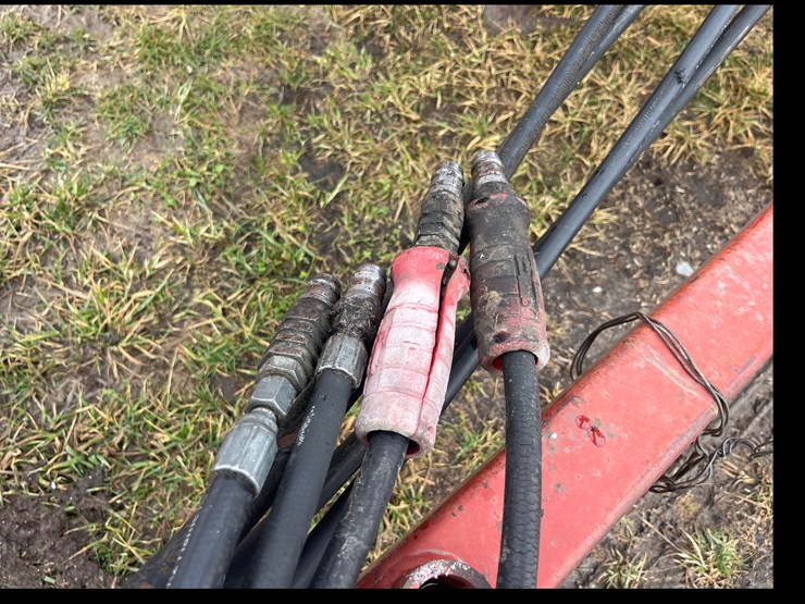 case-ih-4300-image-10