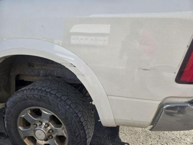 2018-dodge-2500-image-24