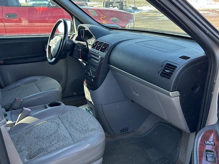 2006-chevrolet-uplander-lt-image-24