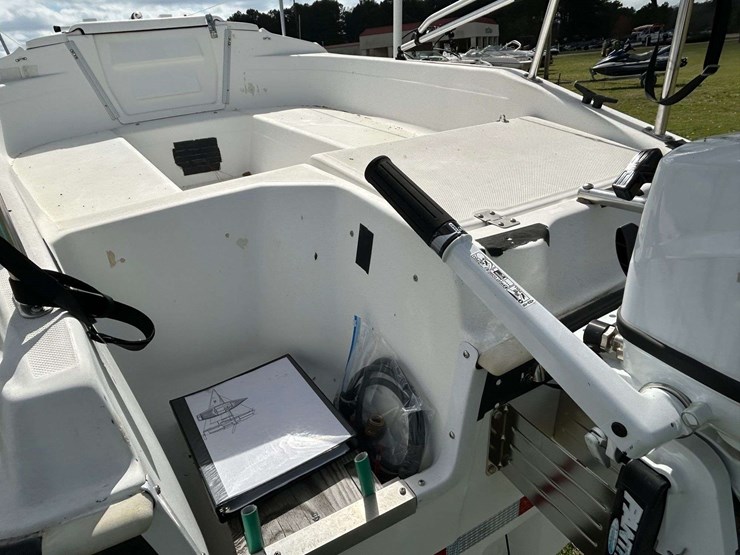 macgregor-25'-sailboat-image-31