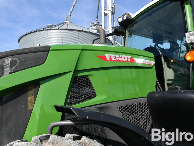 2024-fendt-939-vario-image-15