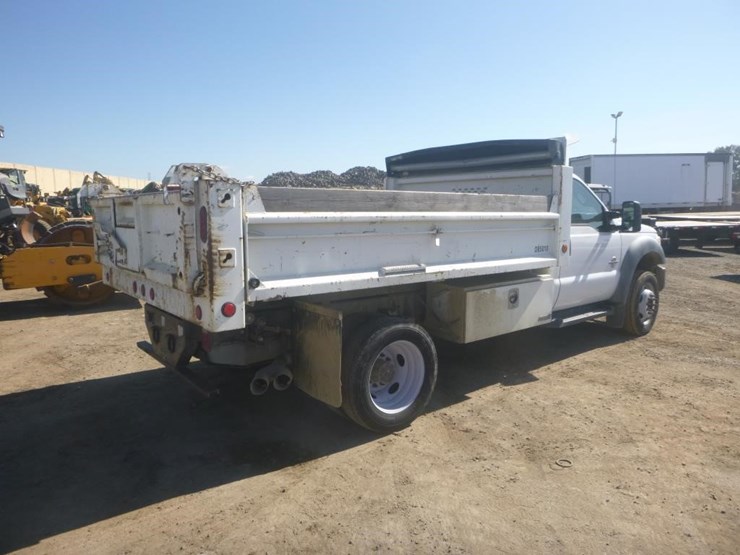 2012-ford-f550-image-3