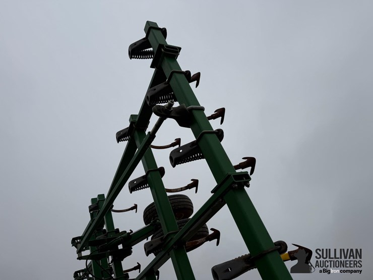 john-deere-2210-image-17