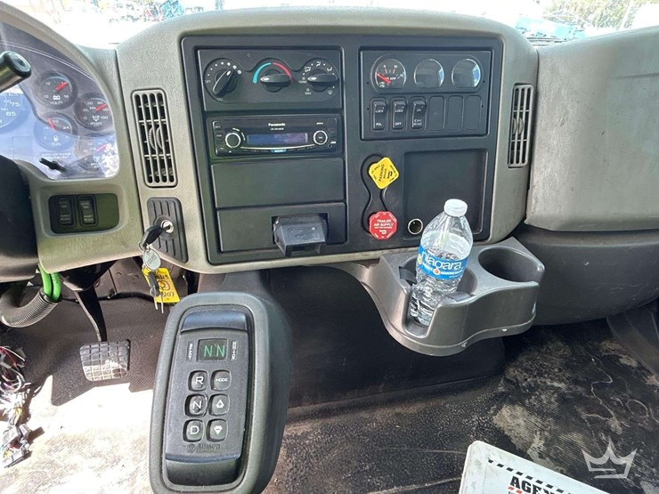 2016-international-workstar-7500-image-17