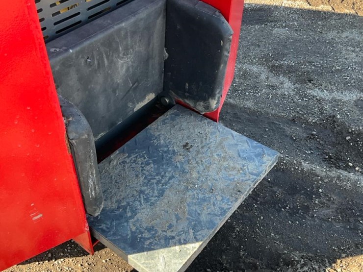 #1050-•-2024-eingp-mini-skid-steer-image-15