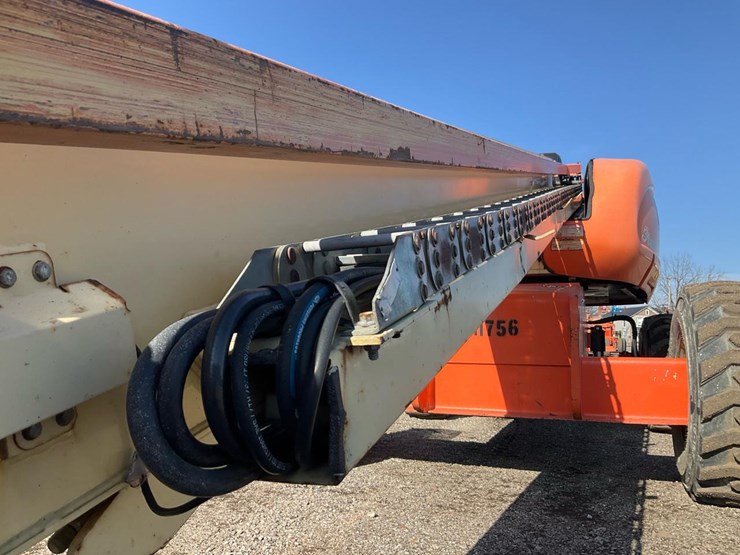 2004-jlg-600s-image-18