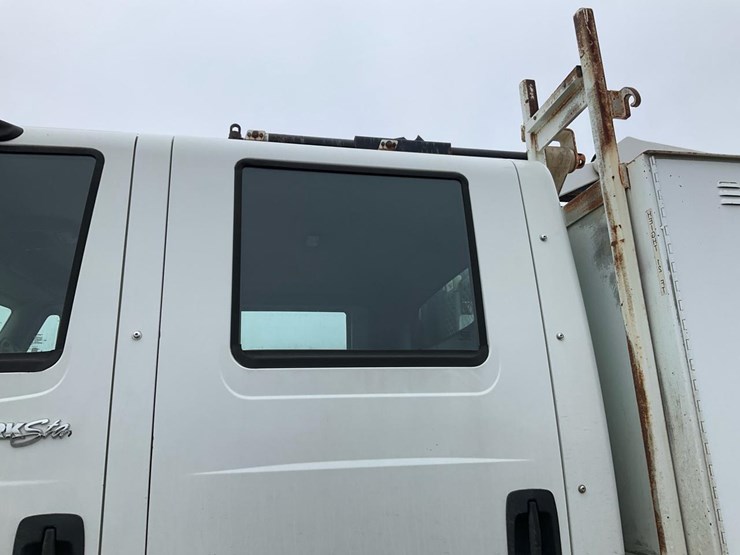 2014-international-7300-image-26