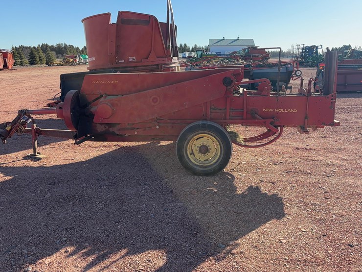 new-holland-275-image-6