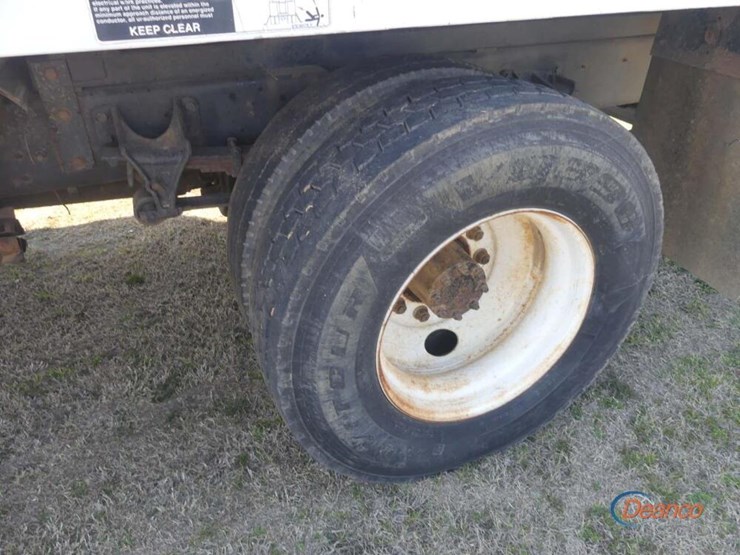 2011-international-durastar-4300-image-4