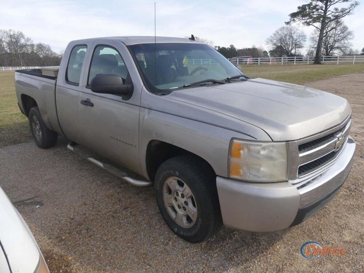 2008-chevrolet-silverado-1500-image-1