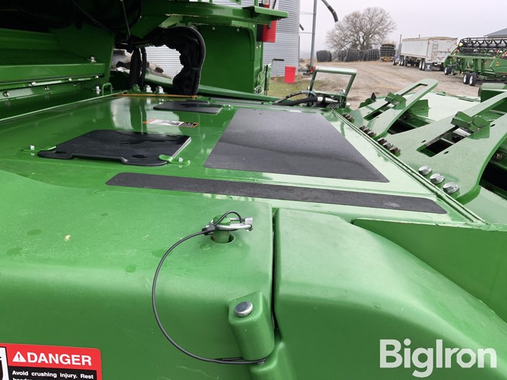 2019-john-deere-s770-image-13