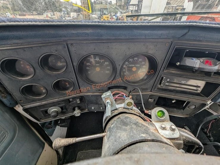 1980-chevrolet-c30-image-18