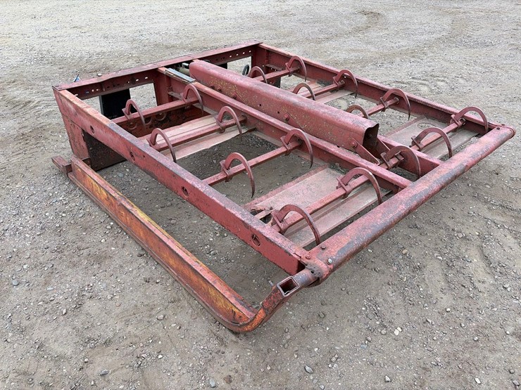 farmhand-bale-accumulator-image-2