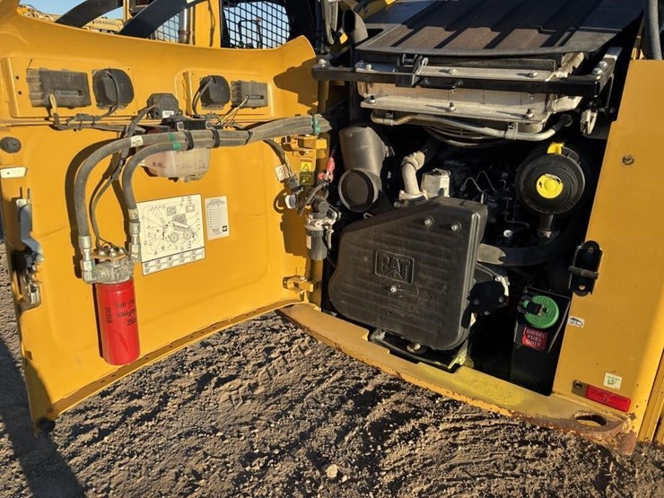 caterpillar-262c2-image-32