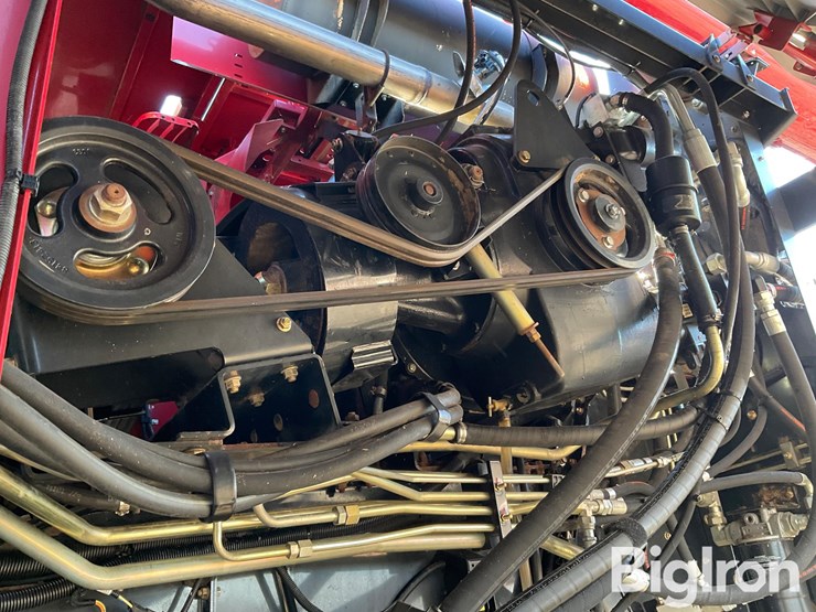 2013-case-ih-5130-image-15