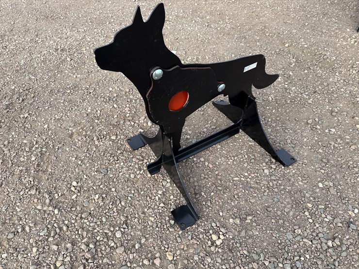 ar500-steel-coyote-shooting-target-with-heart-flapper-image-1