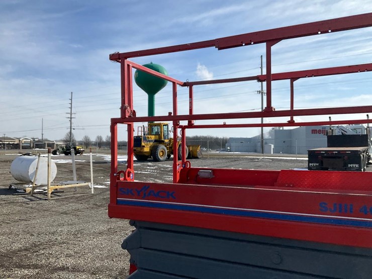 2006-skyjack-sjiii4632-image-36