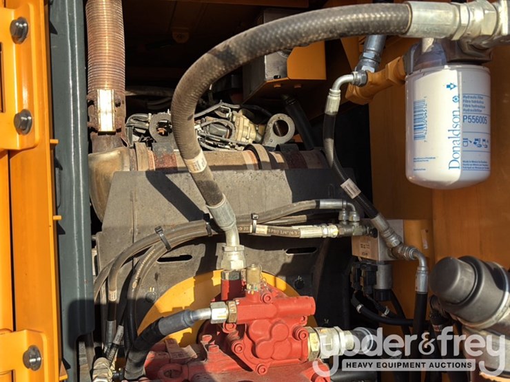 2019-hyundai-hx130-lcr-image-42