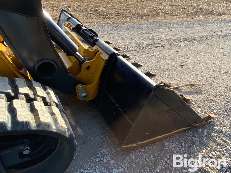 2024-deere-333-p-tier-image-11