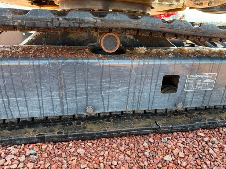 2021-deere-30g-image-15