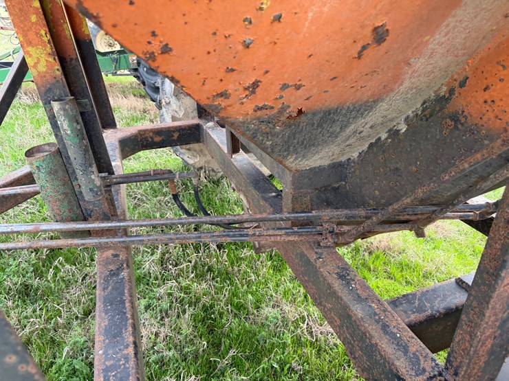 #41026-•-dennis-grain-cart-image-19