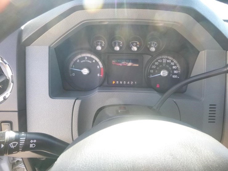 2013-ford-f650-image-23