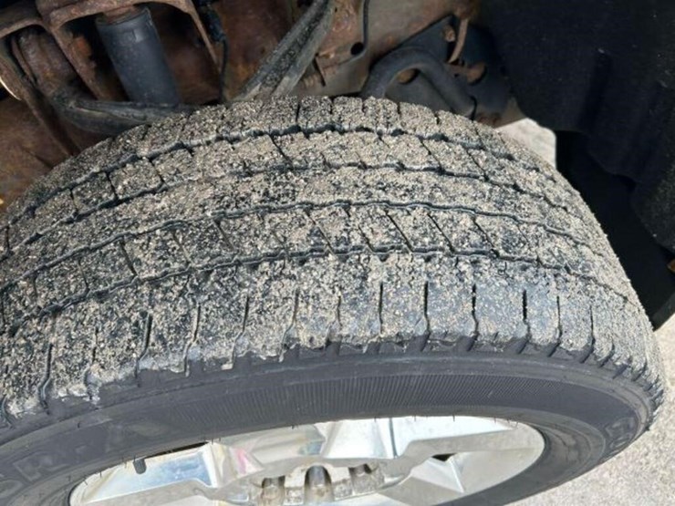 2018-chevrolet-silverado-2500hd-image-103