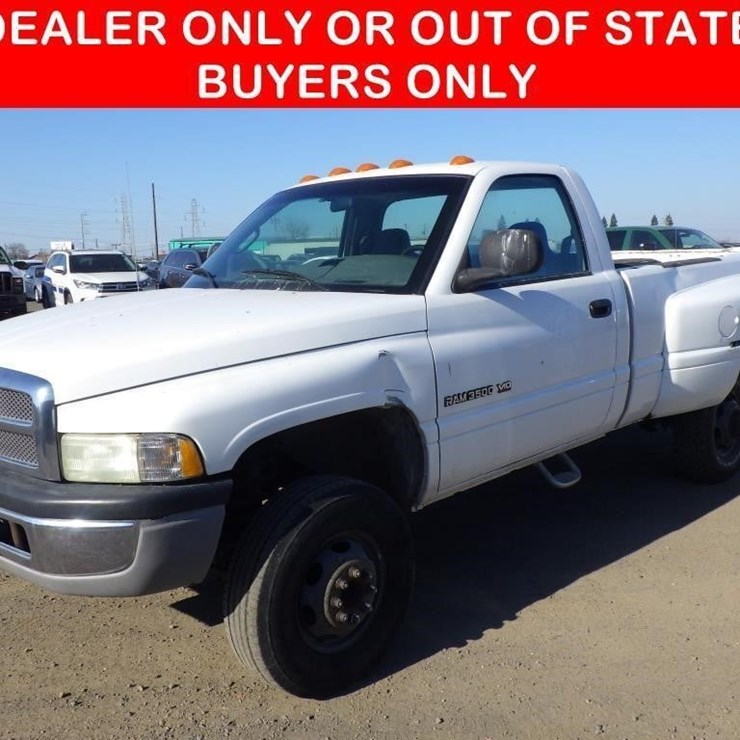 2001 DODGE RAM 3500