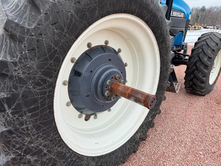 new-holland-8770-image-9