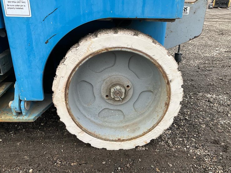 2003-genie-gs3246-image-21