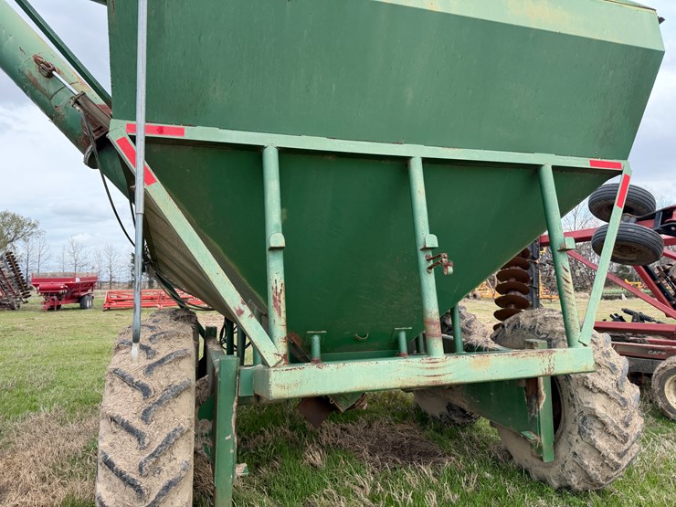 #41023-•-grain-cart-image-18