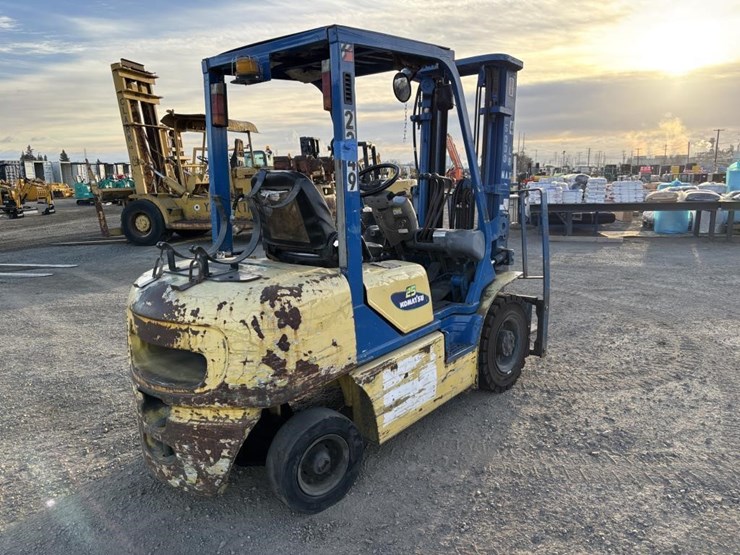 komatsu-fg25ht-12-image-3