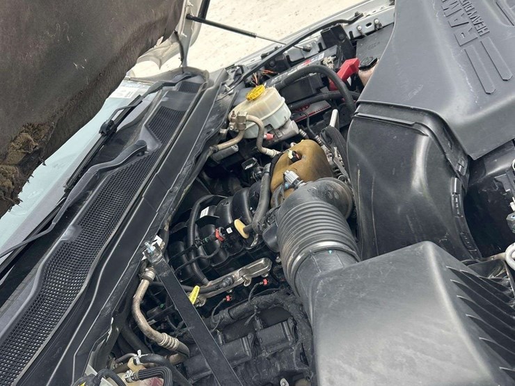 2019-dodge-3500-image-8