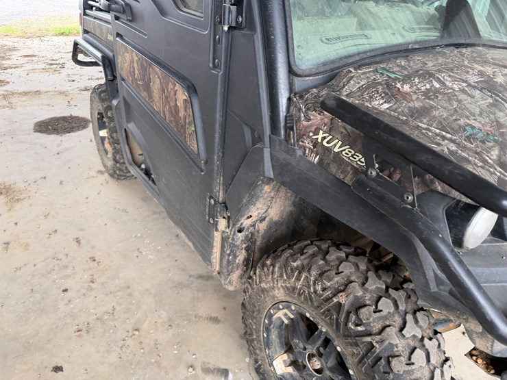 john-deere-gator-image-26