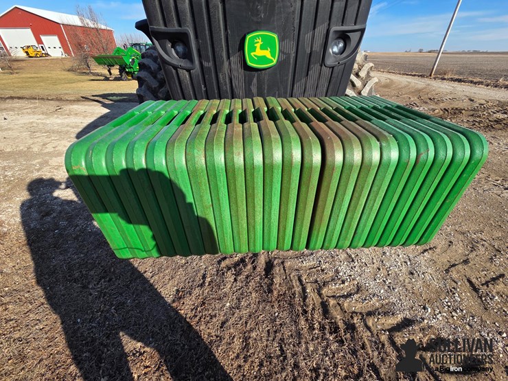 2013-john-deere-8285r-image-17