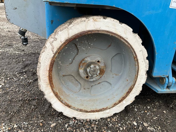 2003-genie-gs3246-image-28