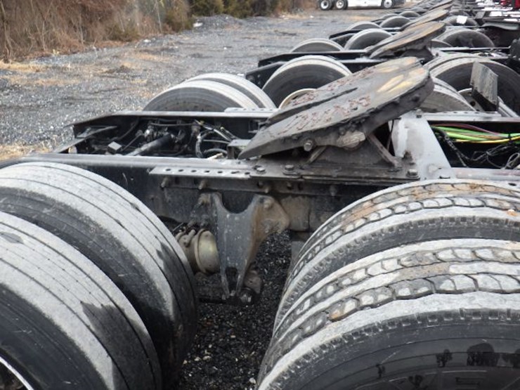 2018-international-prostar-image-6