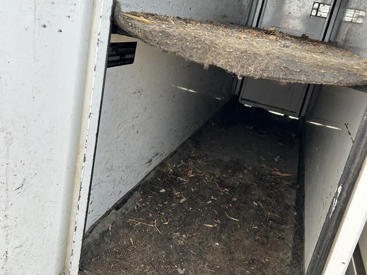 2001-dodge-ram-3500-image-21