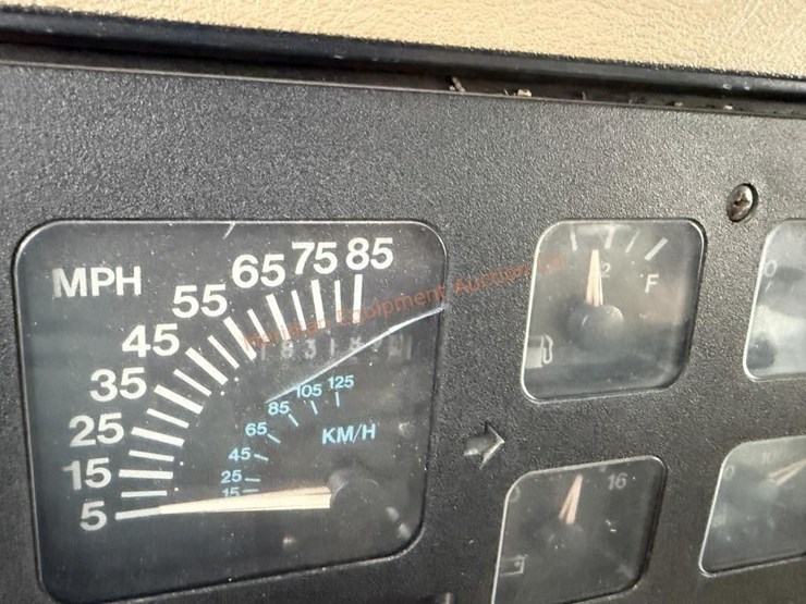 1991-international-s1600-image-45