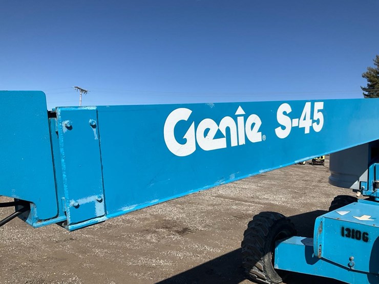 2005-genie-s45-image-21