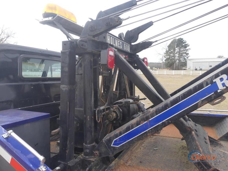 chevy-wrecker,-s/n-c17db9v113465:-s/a,-gas-eng.,-5-sp.,-holmes-600-wrecker,-52k-mi.-image-7