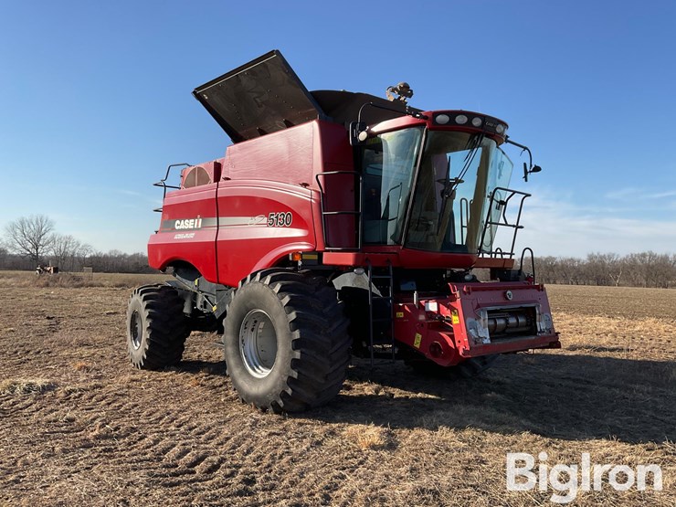 2013-case-ih-5130-image-3