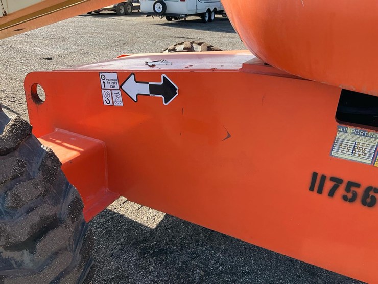 2004-jlg-600s-image-23